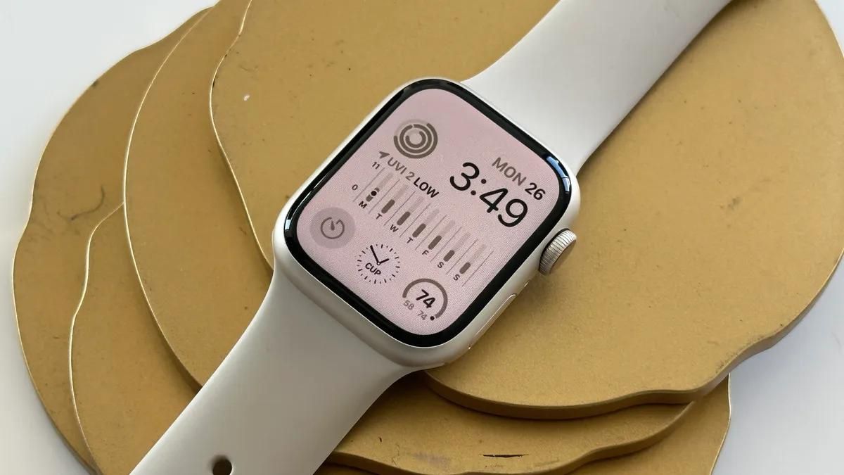 Apple Watch Could Track Your Hand Gestures: Patent Suggests