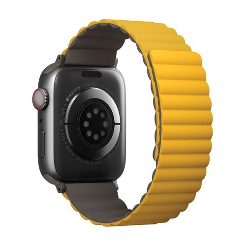 Buy UNIQ Revix Magnetic Apple Watch Strap Series 7 in Pakistan