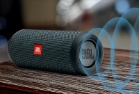 Buy JBL Flip Essential Wireless Speakers in Pakistan